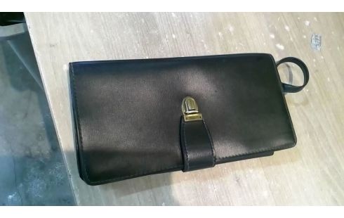 Pochette hotsell document cuir